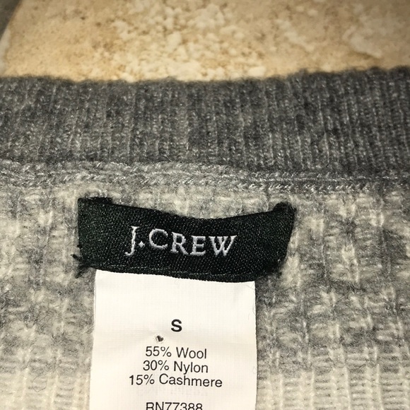 J Crew Sweater Size Small - Picture 2 of 3